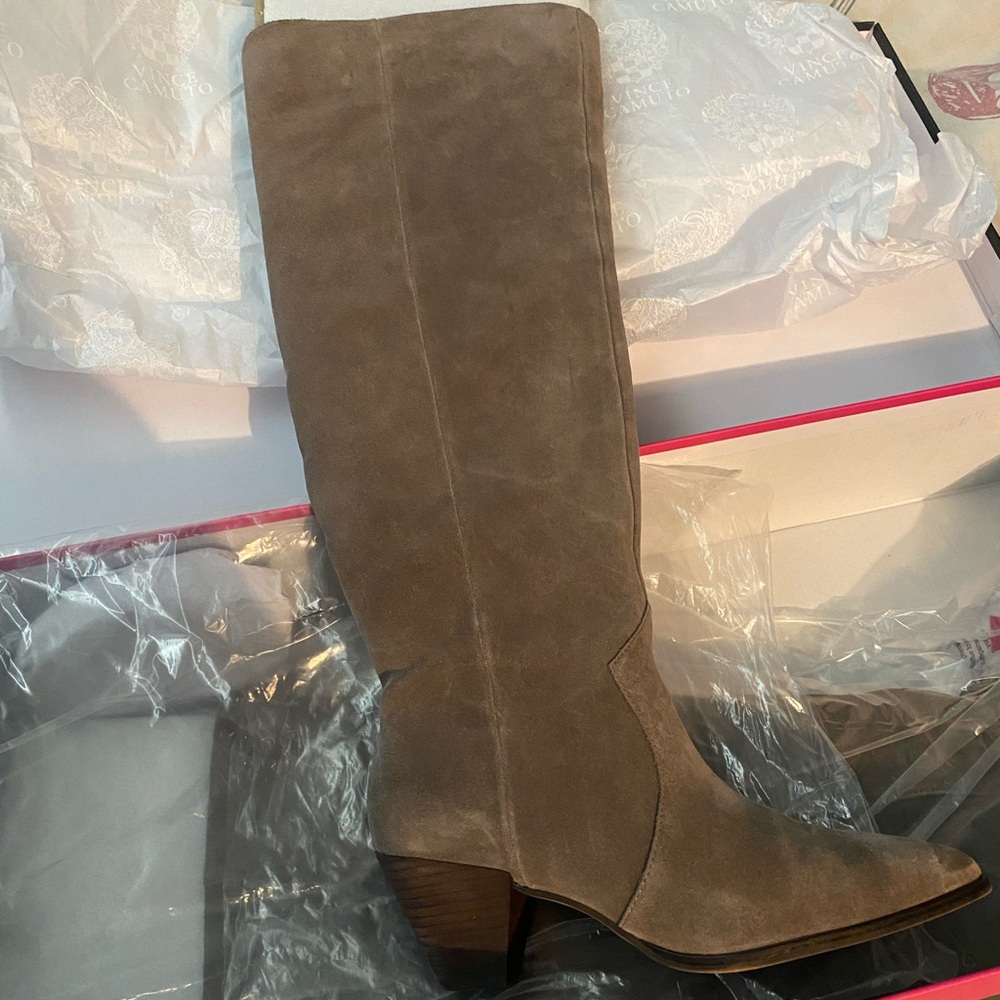Vince Camuto Women's Sewinny Knee High Boot Fashion. Extra Wide